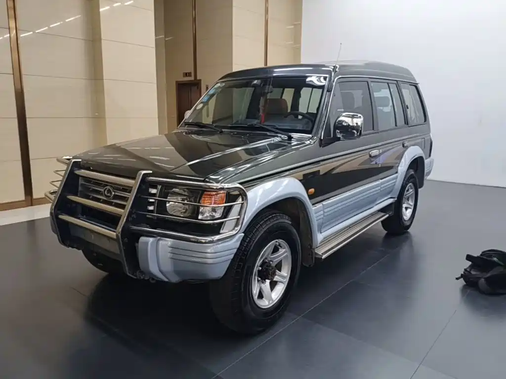 Leopaard Liebao 6481 2015 2014 2.2L Manual 2WD