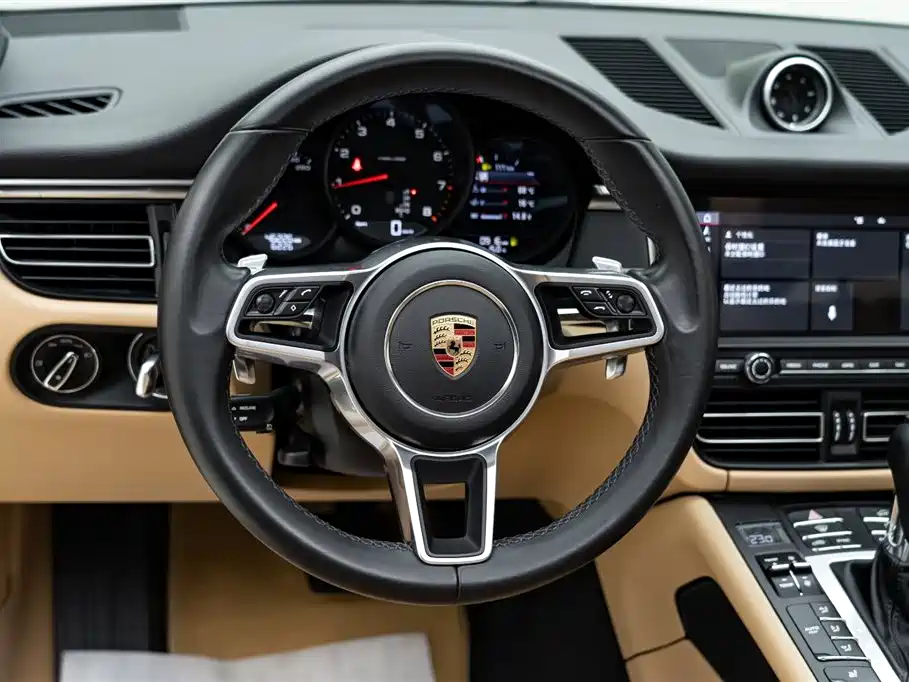 Porsche Macan 2020 Macan 2.0T фото 11