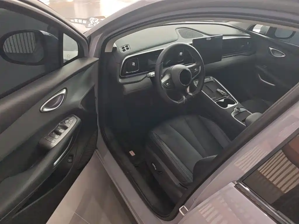 BYD Hai Shi 05 EV 2025 520KM Flagship Smart Navigation Edition фото 16