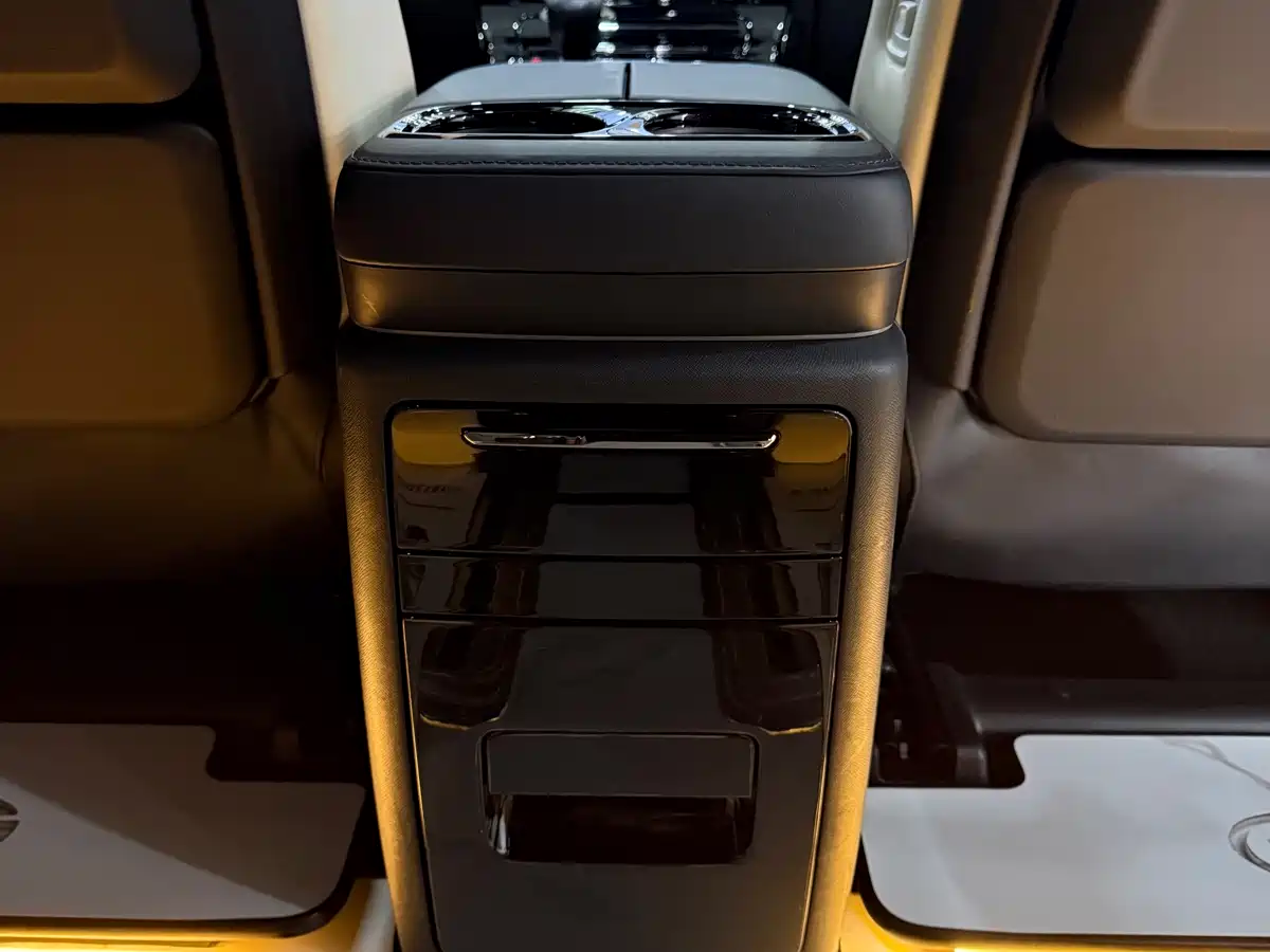 GAC Trumpchi Trumpchi M8 2023 Model Master Series 400T Flagship Edition фото 29