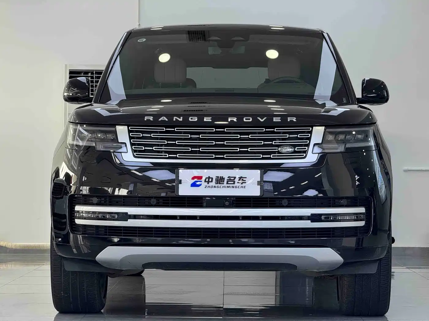 Land Rover Range Rover 2024 2024 3.0 L6 400PS Genesis Extended