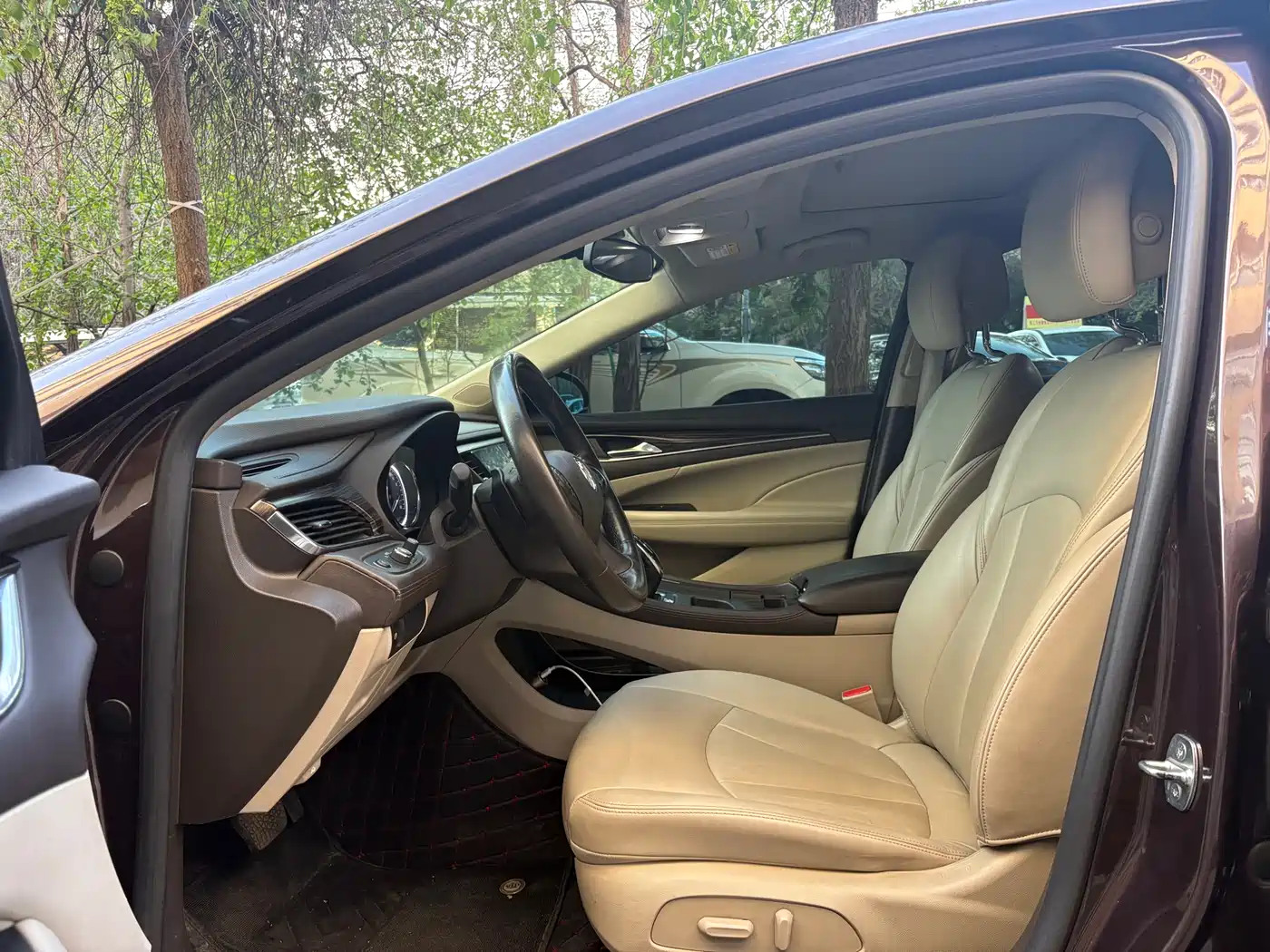 Buick LaCrosse 2016 20T Leading Type фото 4