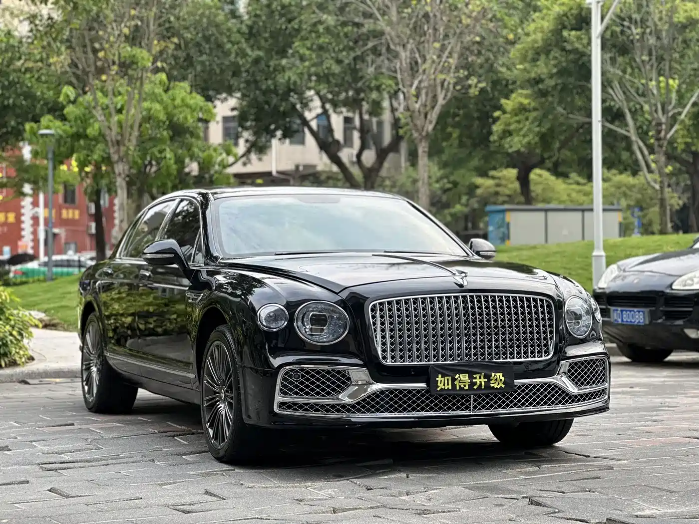 Bentley Flying Spur 2010 6.0T 5-seater Version фото 3