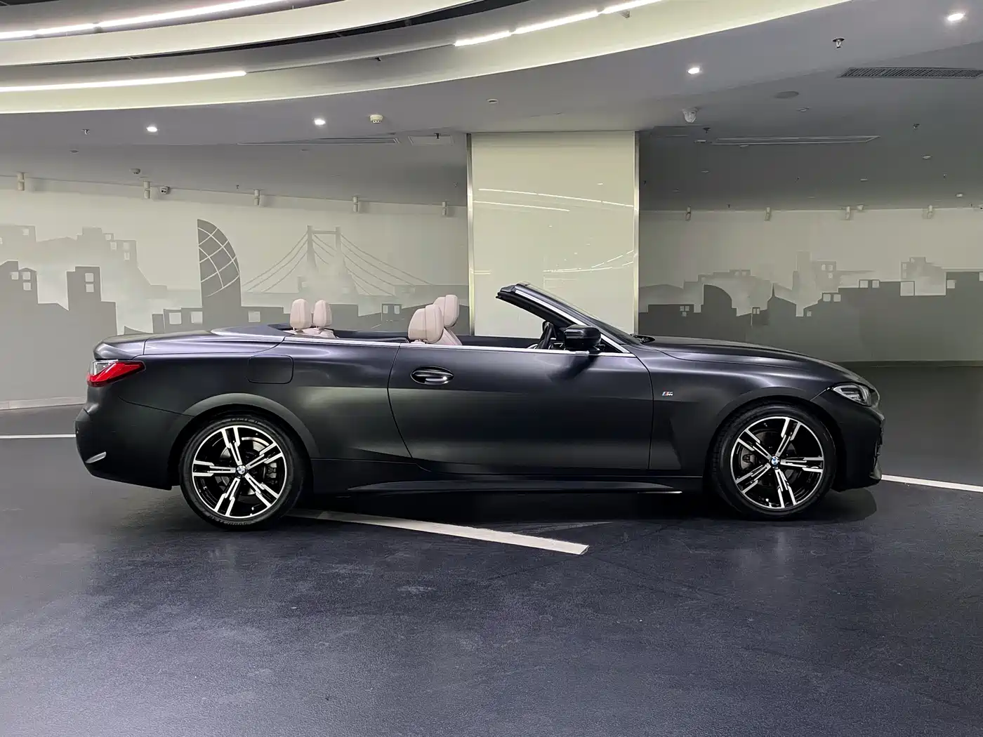 BMW 4 Series 2022 425i Convertible M Sport Package фото 8