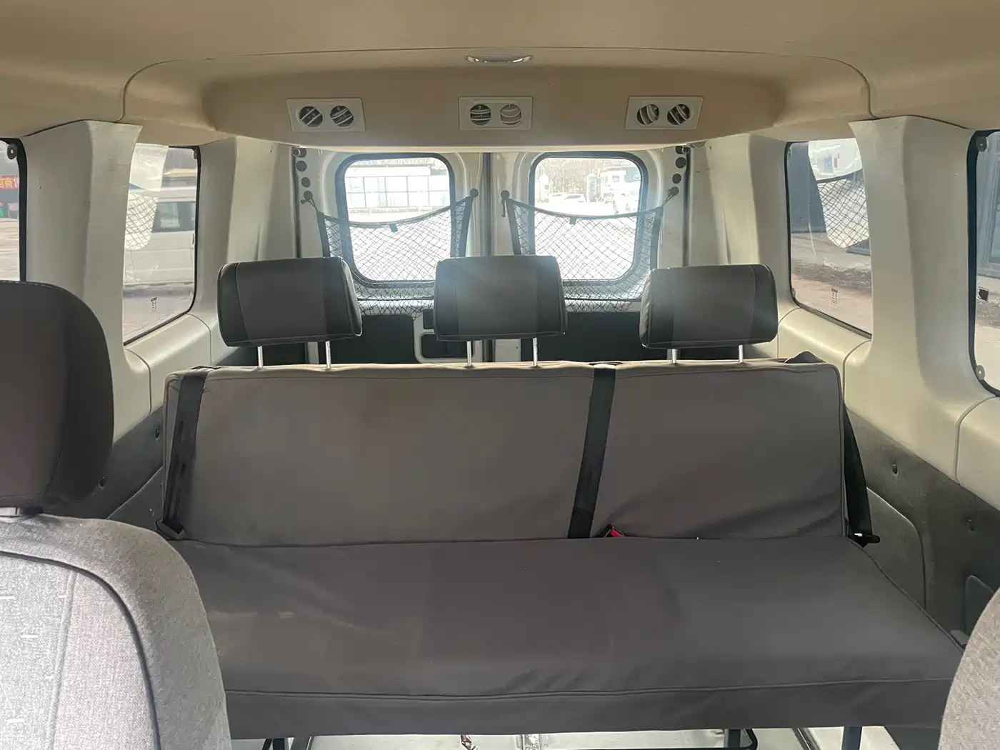 Iveco Daily 2020 Model 3.0T 30th Anniversary Manual All-round Edition F1C фото 7