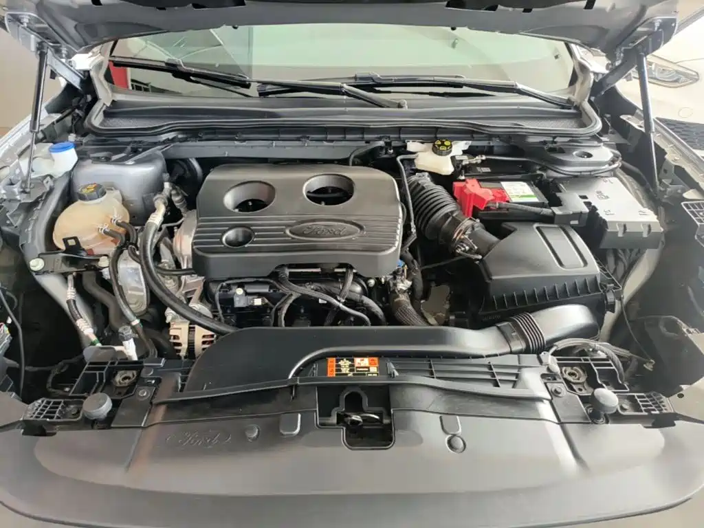 Фото 20 - Ford Mondeo