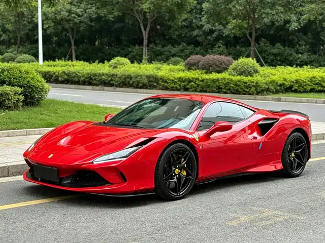 Ferrari F8 2019 Tributo 3.9T V8