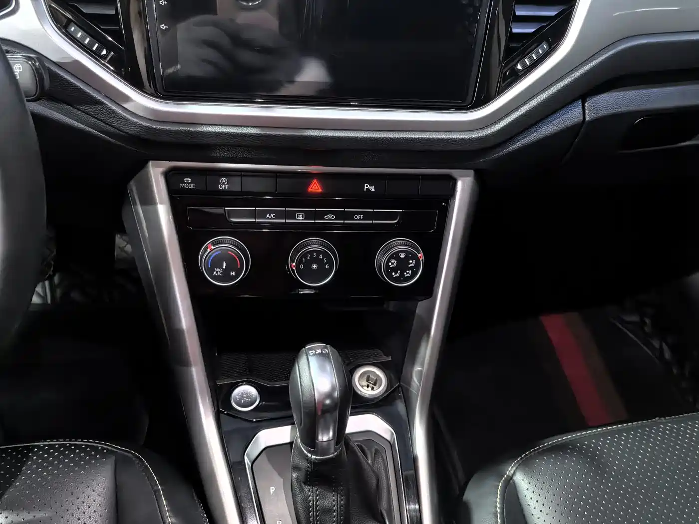 VOLKSWAGEN T ROC EXPLORING SONGS