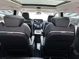 Фото 16 - Hongqi HQ9