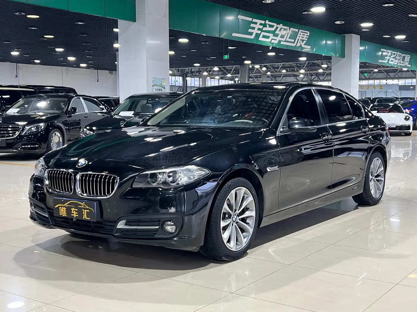 BMW 5 Series 2017 525Li Leading Edition