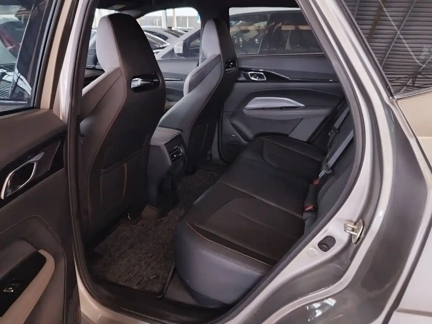 CHANGAN CHANGAN AUCHAN Z6