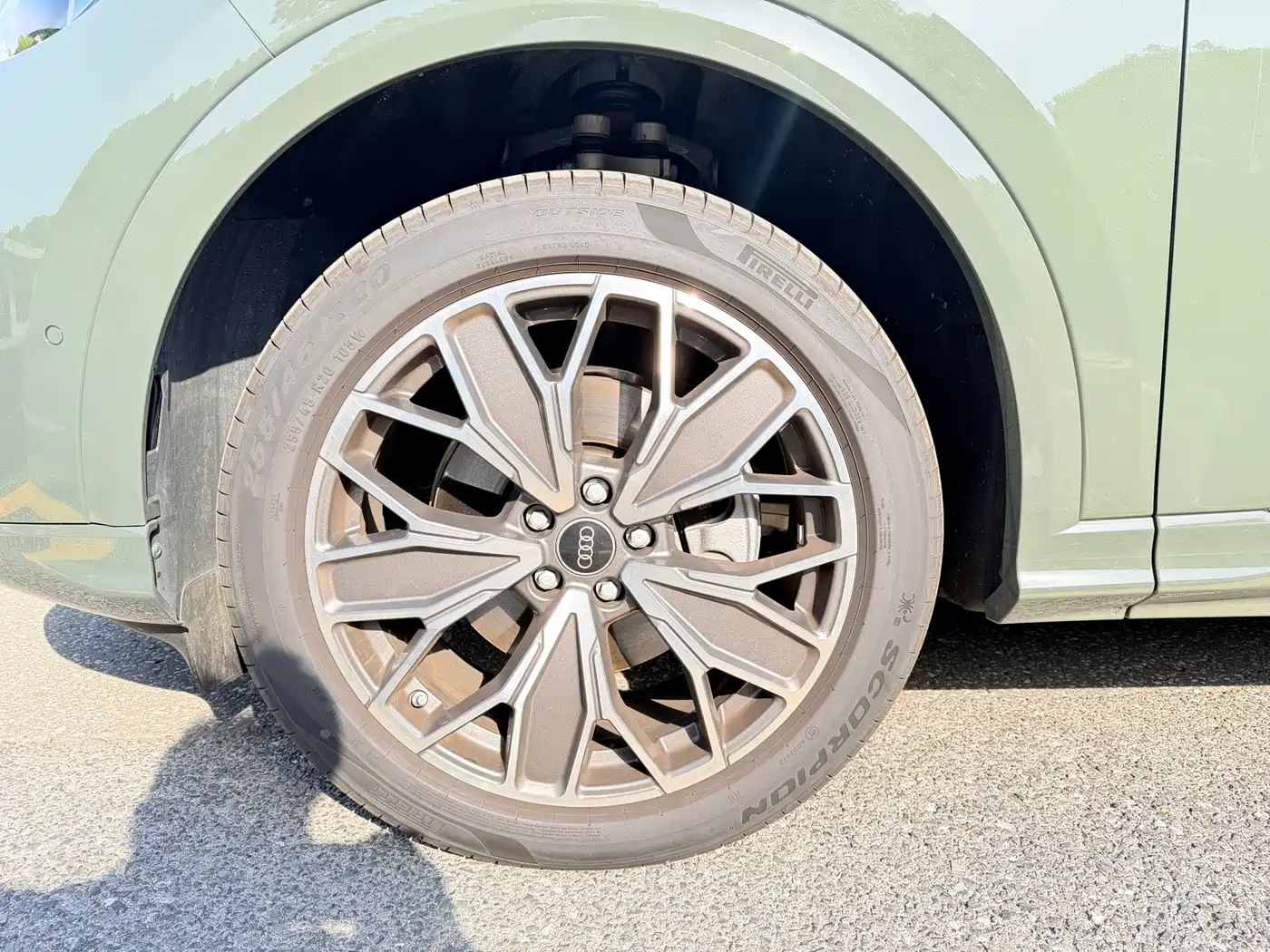 Audi Q5L 2026 Luxury Sport 150kW фото 4