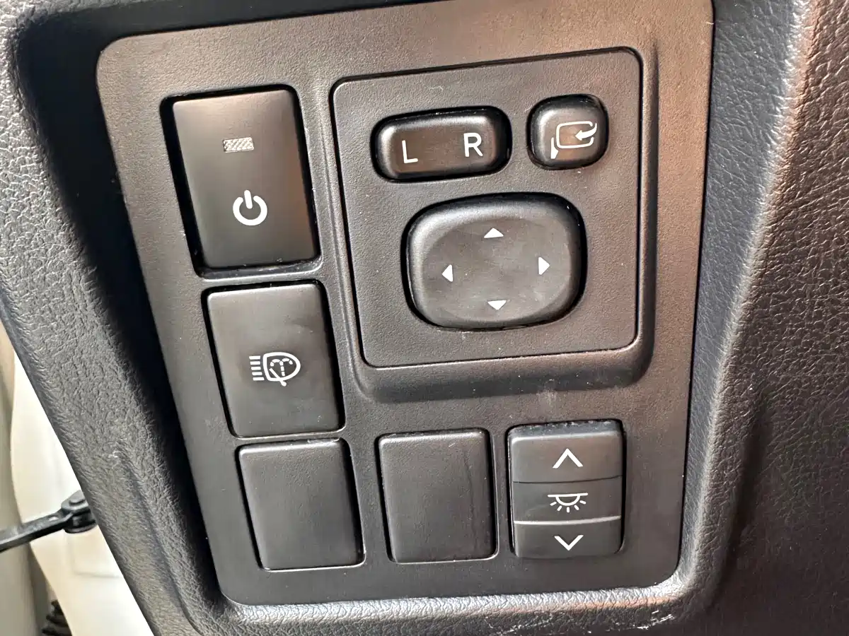 Toyota Prado 2016 3.5L Auto TX-L NAVI фото 20