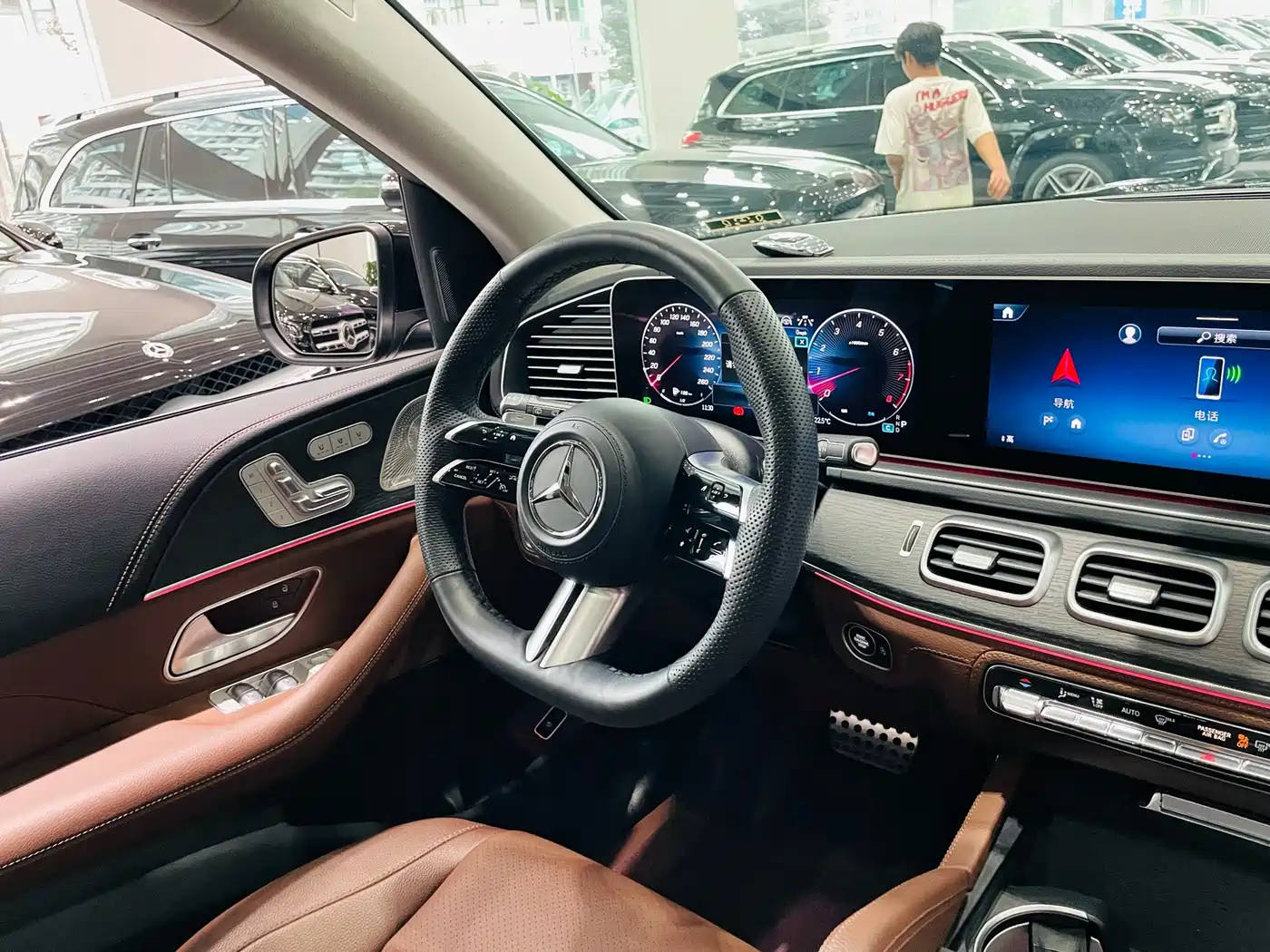 Mercedes-Benz GLS 2024 GLS 450 4MATIC Fashion Edition фото 16