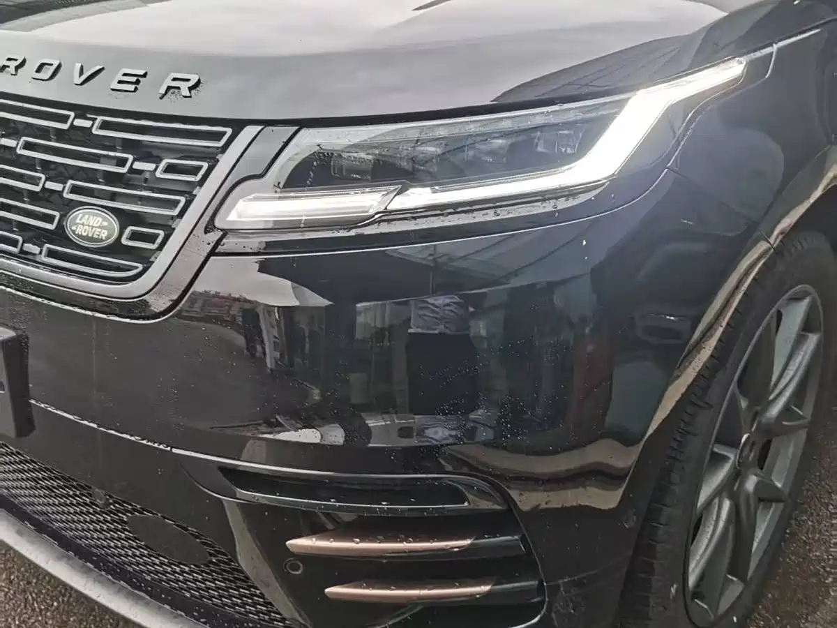 Land Rover Range Rover Velar 2025 Dynamic HSE фото 12