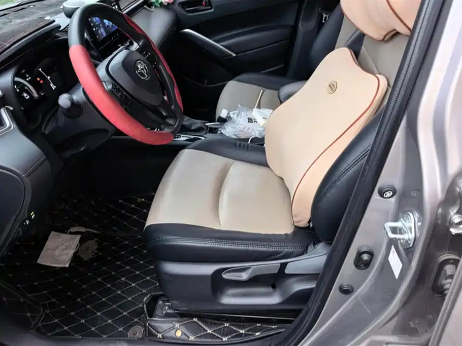 Toyota Corolla Cross 2023 Hybrid 2.0L Pioneer Edition фото 9