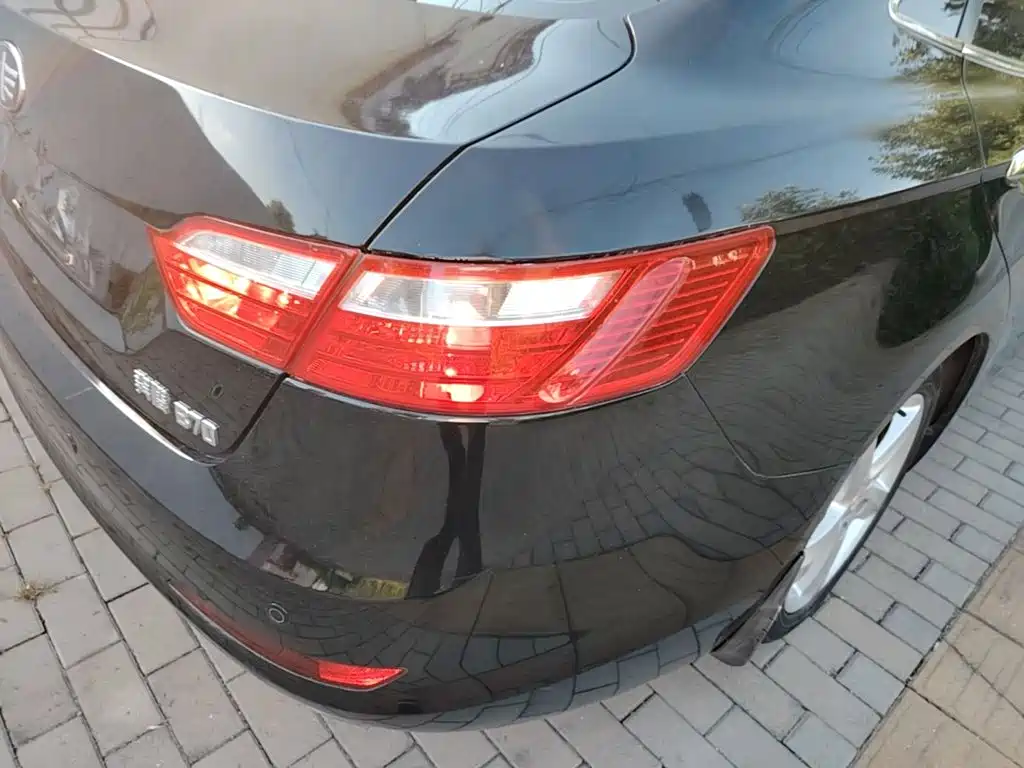 Besturn B70 2014 2014 2.0L Automatic Luxury