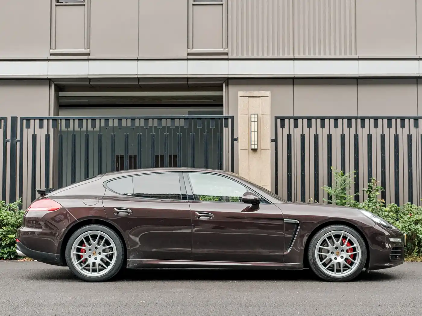 Porsche Panamera 2016 Panamera Edition 3.0T фото 4