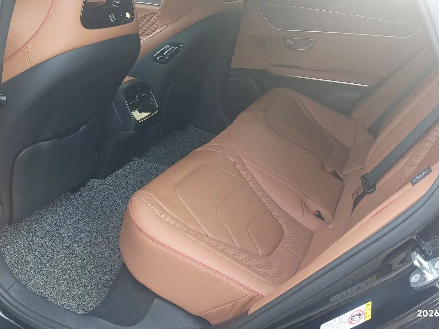 BYD Han 2022 DM-i 121KM Premium Edition фото 5