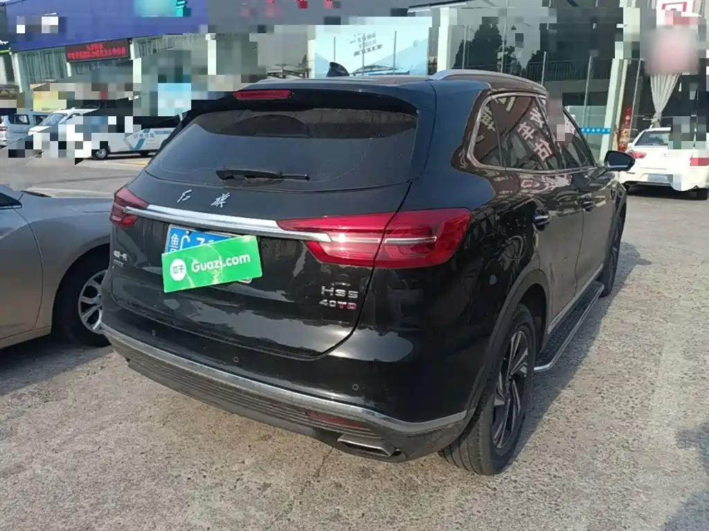 Hongqi HS5 2022 Facelift 2.0T Smart Flag Enjoyment Edition фото 7