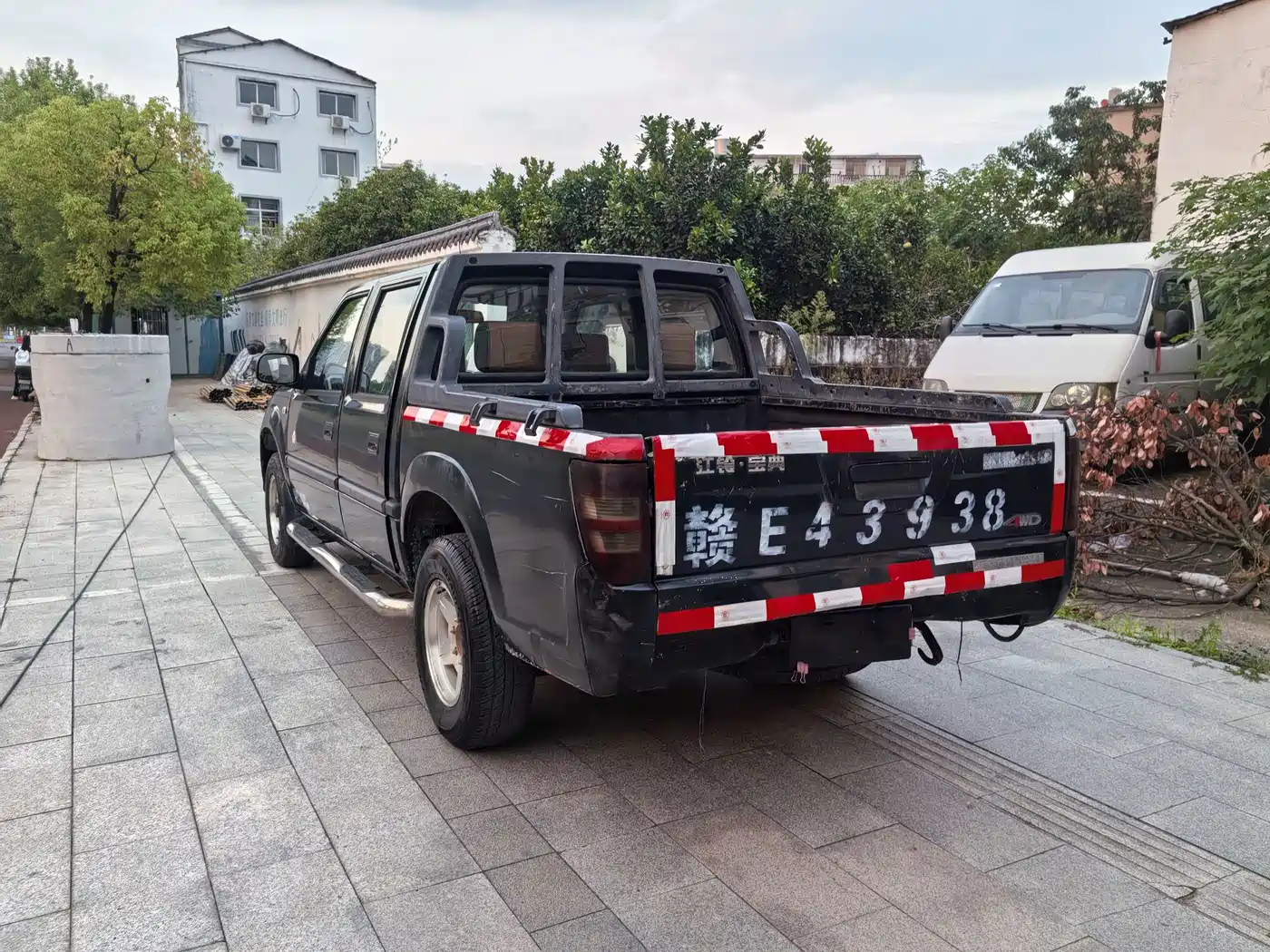 Jiangling Baodian 2016 2016 2.8T New Value Diesel 4WD Standard Cargo Luxury JX493ZLQ4G