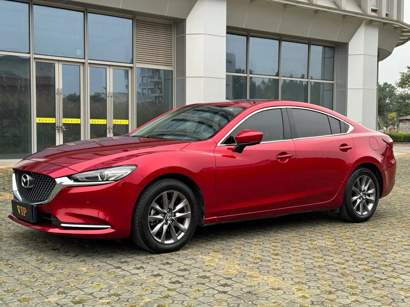 Photo 1 - Mazda Atenza