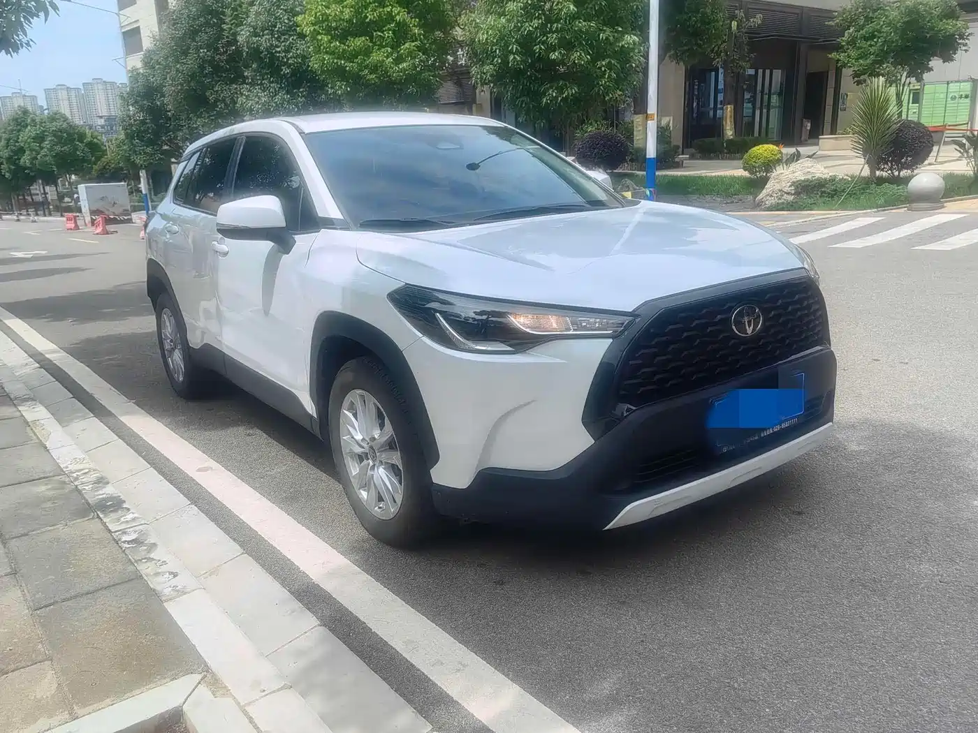 Toyota Corolla Cross 2023 2.0L Pioneer Edition фото 3