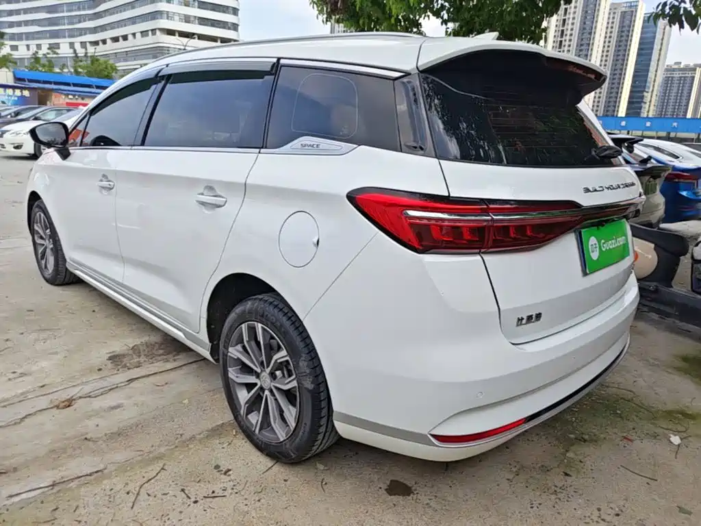 BYD Song MAX 2021 2021 Upgrade 1.5T Automatic Luxury Edition 7-Seater