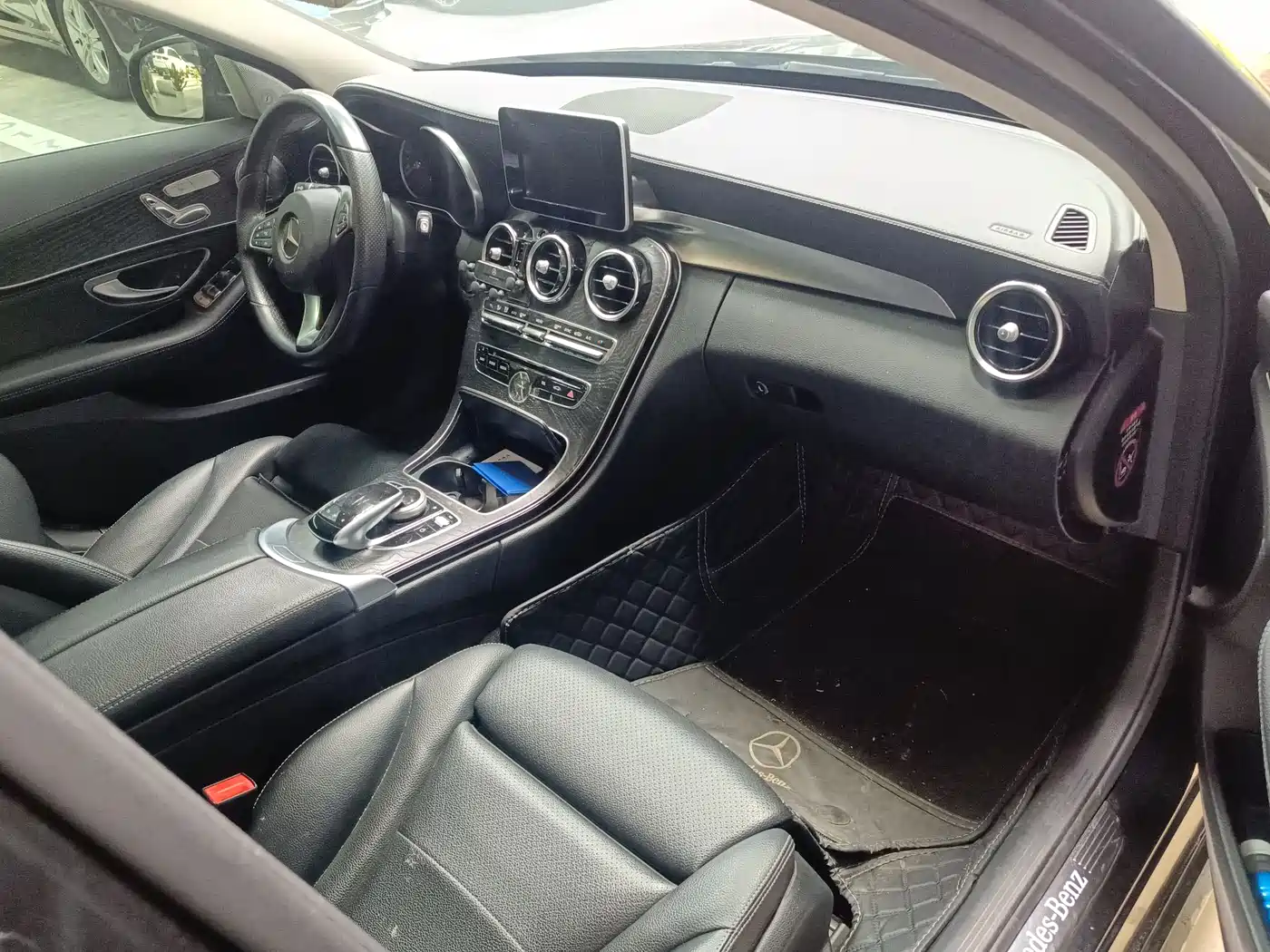 Mercedes-Benz C-Class 2018 C 200 L Sport Edition фото 3