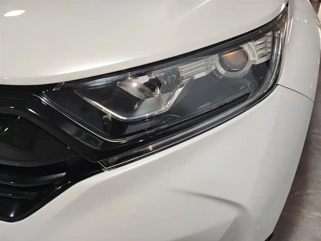 Фото 24 - Honda CR-V