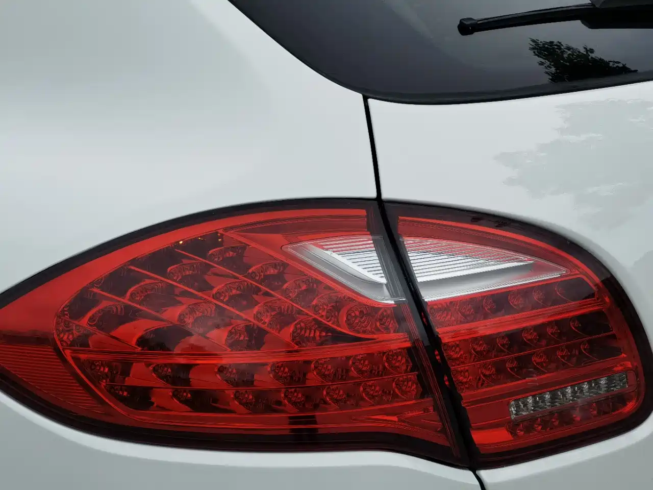 Porsche Cayenne 2011 Cayenne 3.0T фото 17