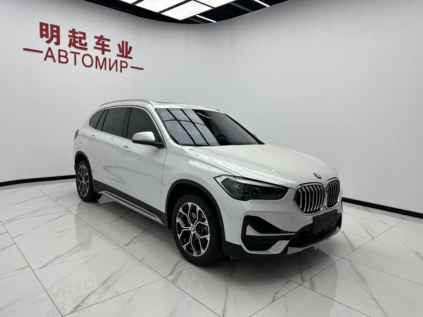 BMW X1 2022 sDrive20Li Premium фото 3