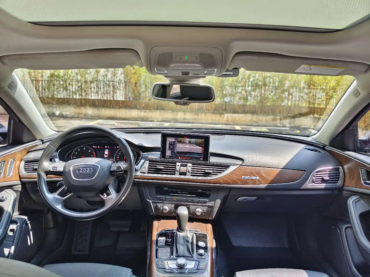 Фото 6 - Audi A6L