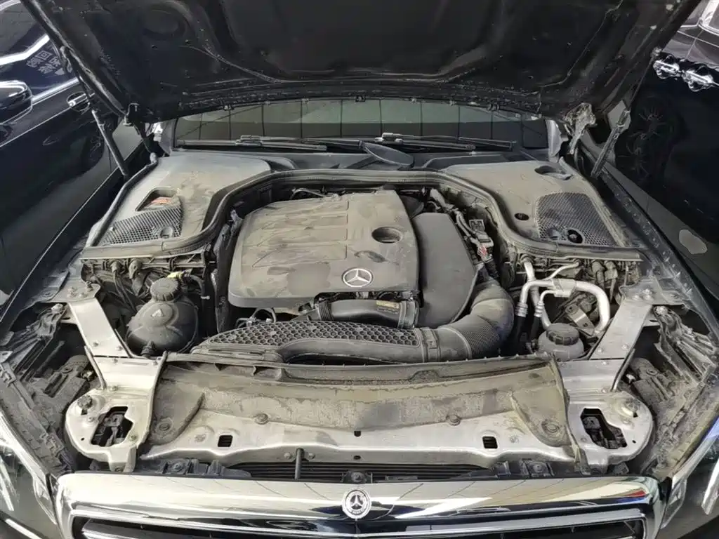 Mercedes-Benz E-Class 2020 E 260 L Sport 4MATIC фото 20