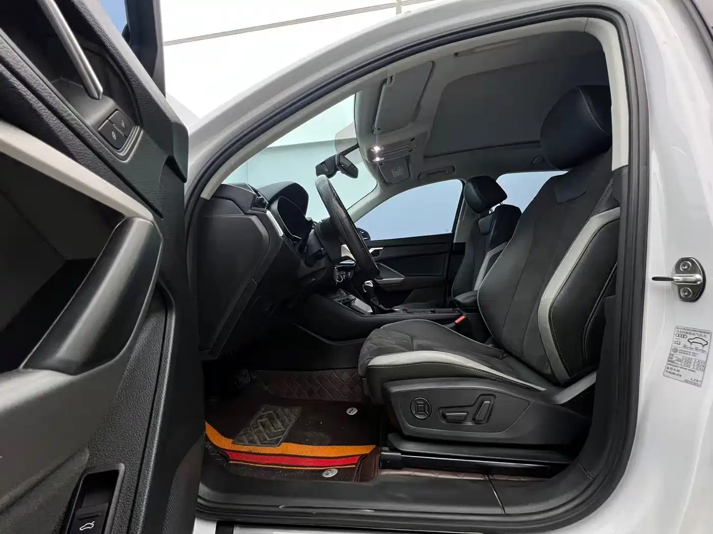 Audi Q3 2022 35 TFSI Progressive Dynamic фото 16