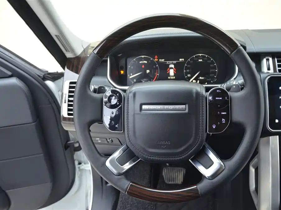 Land Rover Range Rover 2015 3.0 SC V6 Vogue фото 10