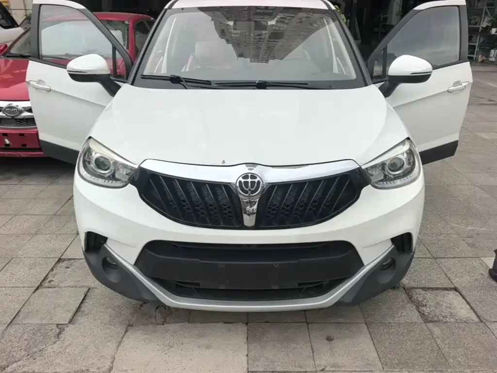 Zhonghua V3 2016 2016 1.5L Automatic Smart