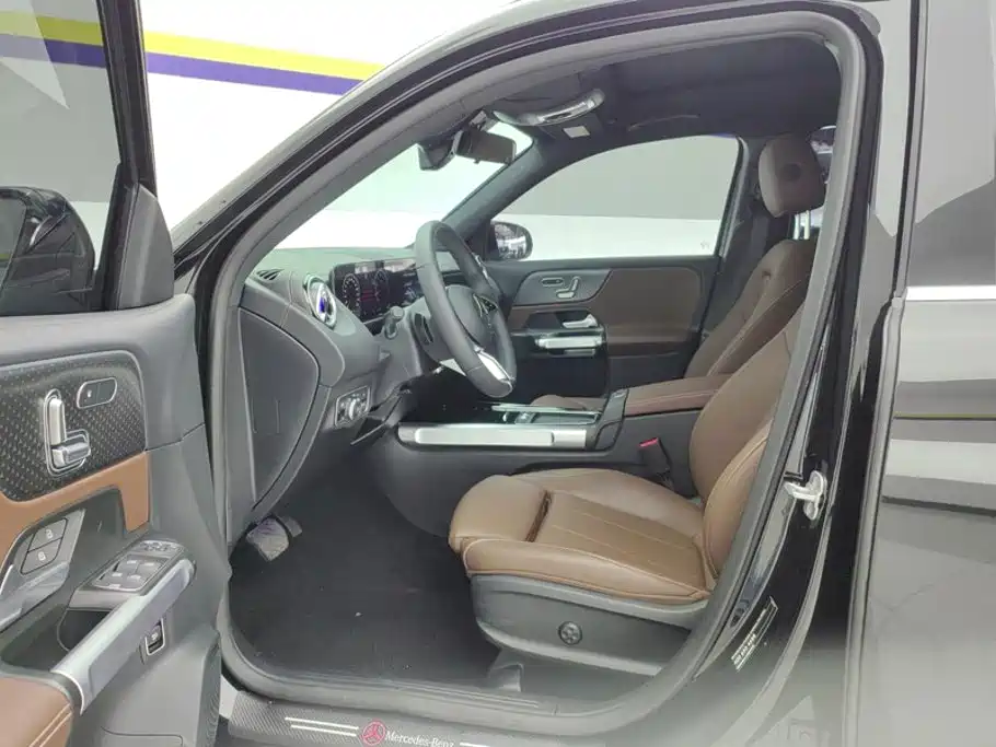Mercedes-Benz GLB 2025 2024 Facelift GLB 220 Style