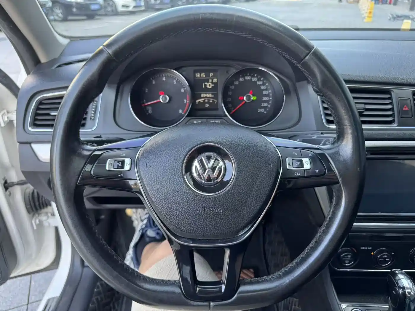 Volkswagen Lavida Tour 2018 2017 180TSI DSG Comfort Edition