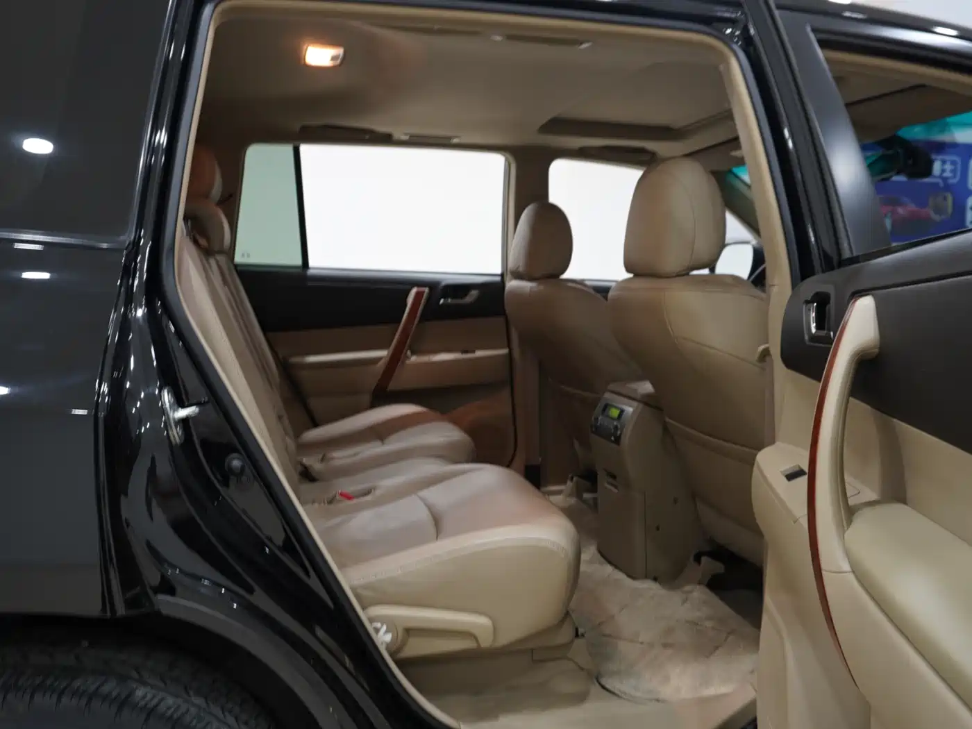 Toyota Highlander 2010 2009 3.5L 4WD 7-seater Premium Edition