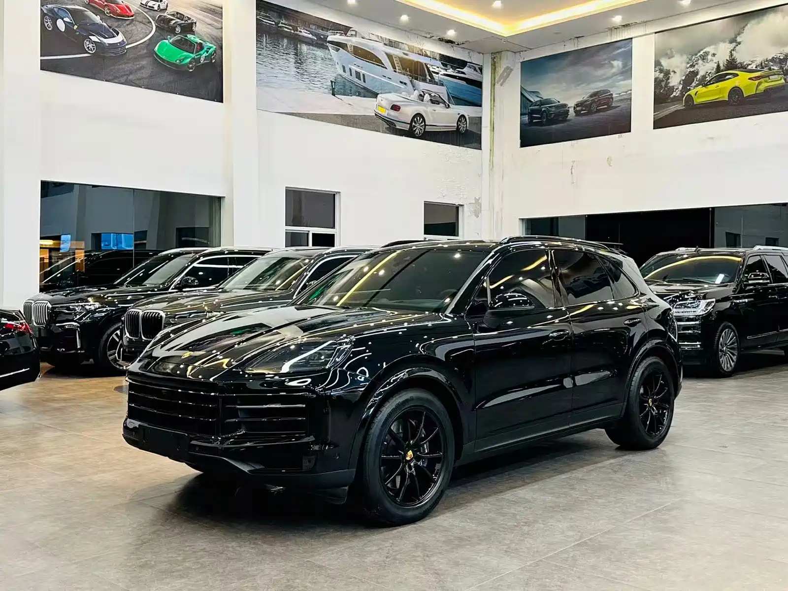 Фото 1 - Porsche Cayenne New Energy