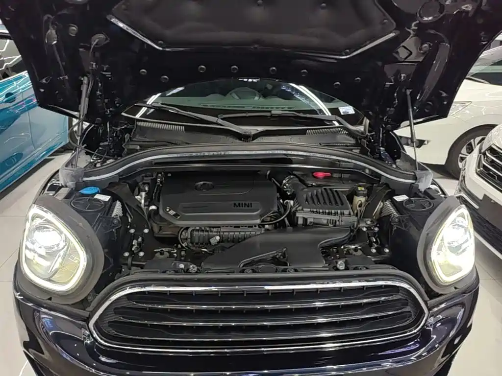 Фото 20 - MINI COUNTRYMAN