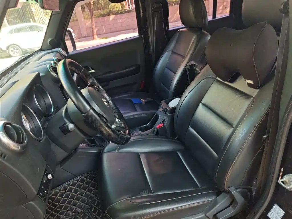 BAIC ORV Beijing Offroad BJ40 2016 Model 40L 2.3T Automatic 4WD Exclusive фото 8