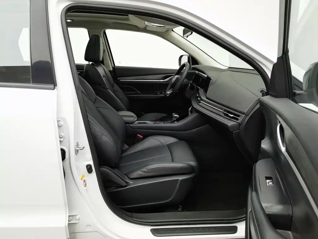 Фото 23 - Changan CS55 PLUS