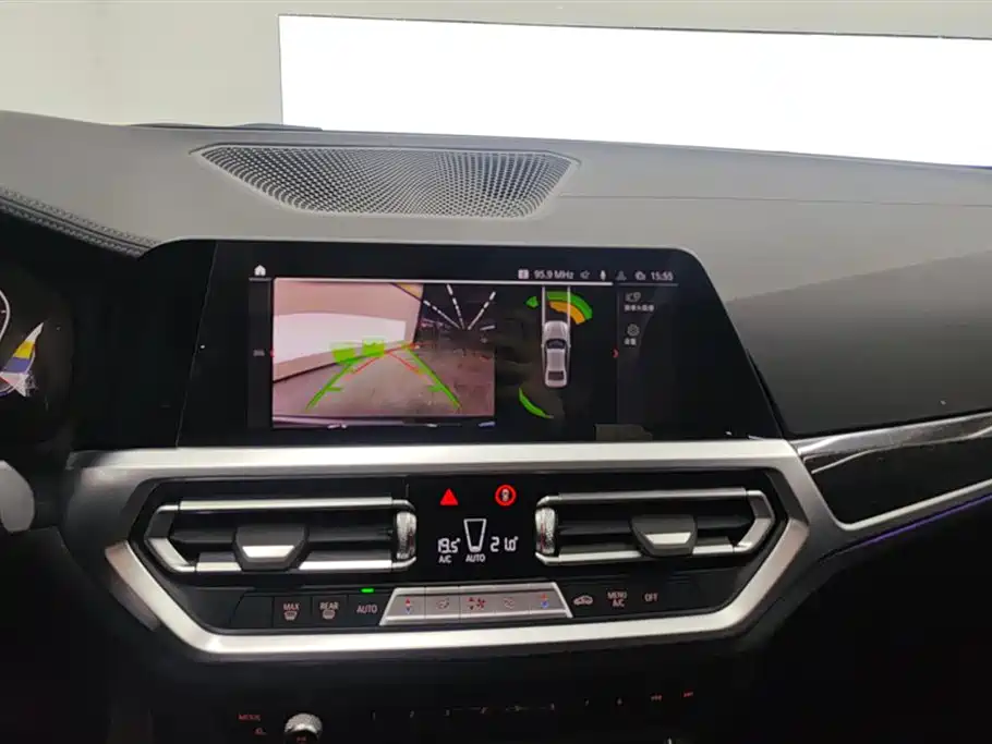 BMW 3 Series 2022 325Li M Sport Package фото 13