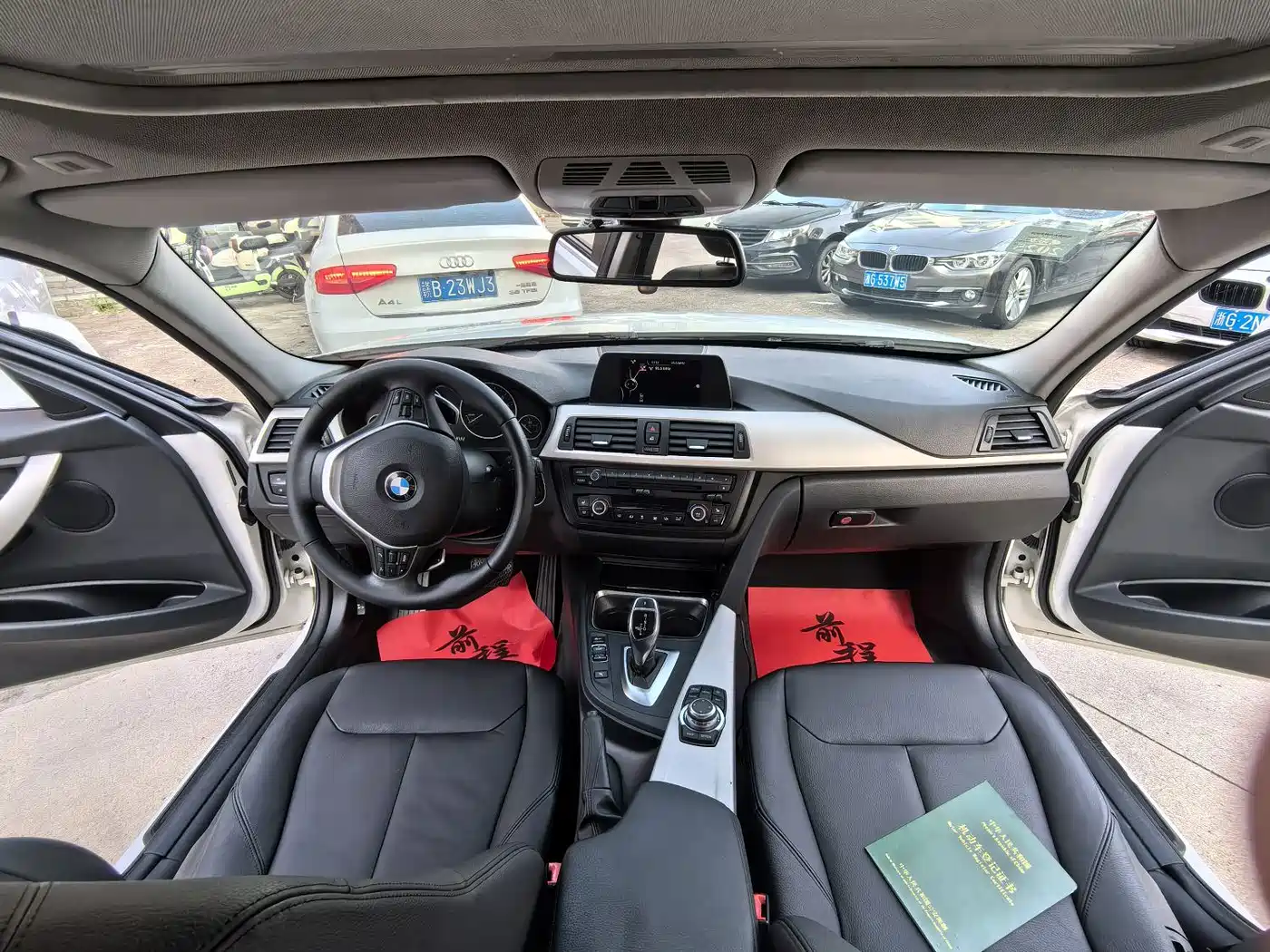 Фото 23 - BMW 3 Series