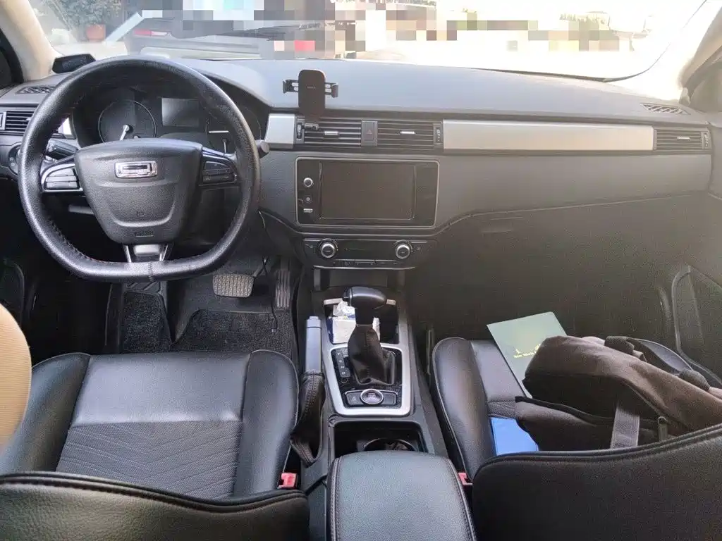 Qoros 3 2016 2016 Hatchback 1.6T Automatic Zhiku