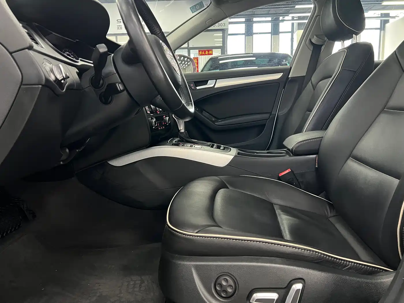 Audi A4L 2016 35 TFSI Collector's Edition Automatic Standard фото 8