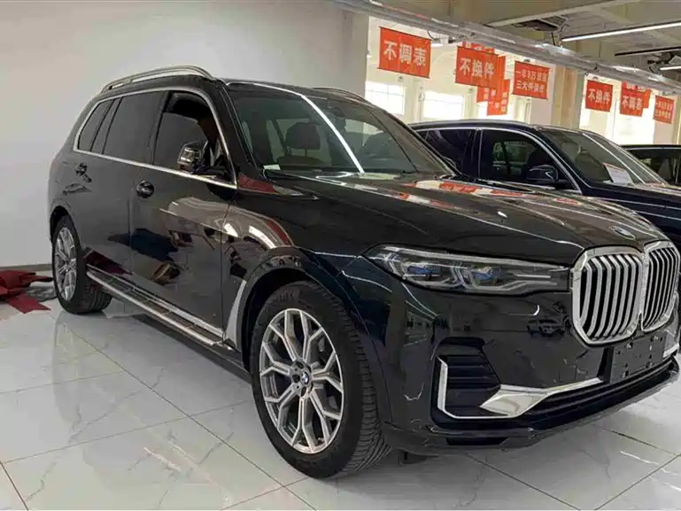 BMW X7 2021 Facelift xDrive40i Premium M Sport Package фото 3