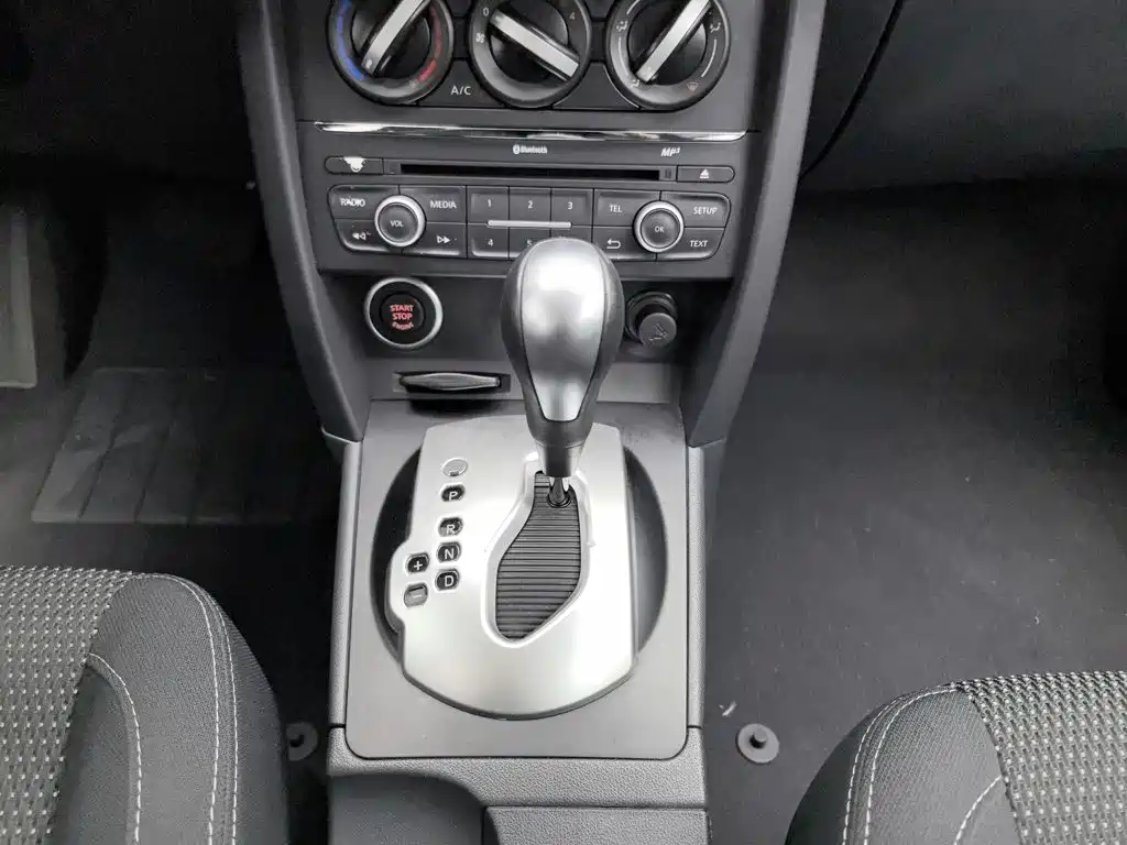 Renault Koleos (Import) 2013 2014 2.0L 2WD Smart Edition